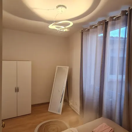 Apartment Duplex Centre160m2 Climatisation 3 Avec Parking *