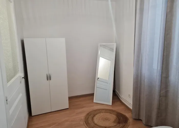 Duplex Centre160m2 Climatisation 3 Avec Parking Apartamento Nimes